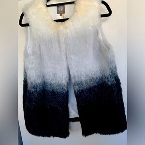 New Vince Camuto faux fur ombré lined vest S